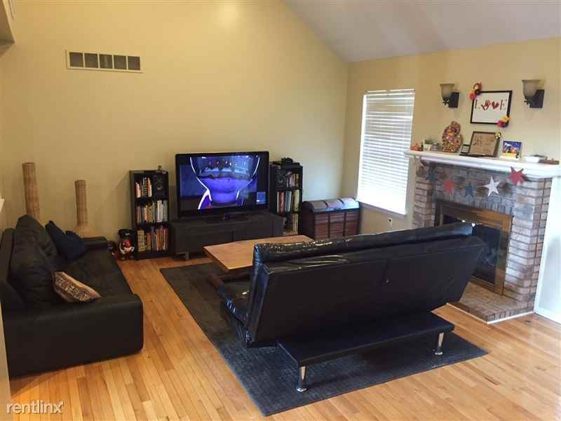 4154 Crystal Creek Dr #1 - Photo 6 of 11
