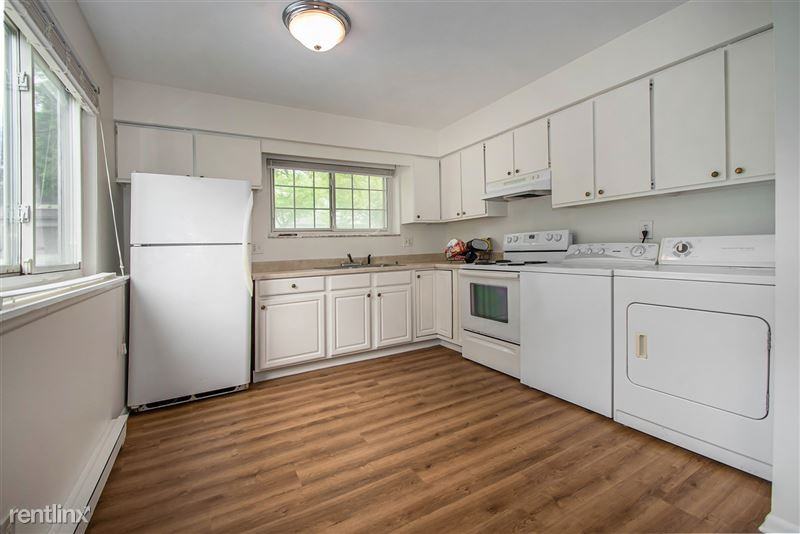 1651 Dicken Dr Lowr #1653LOWER - Photo 2 of 11