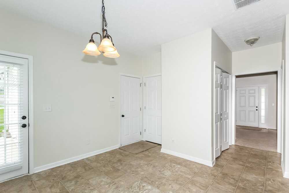 27 Palladio Way - Photo 5 of 15