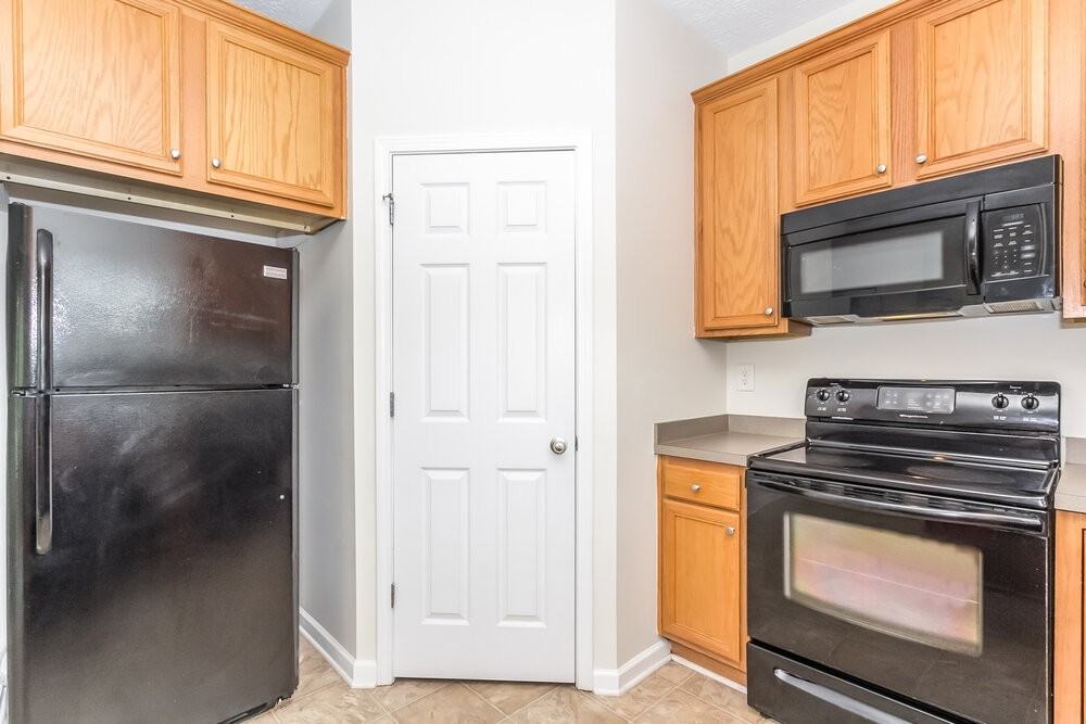 27 Palladio Way - Photo 7 of 15