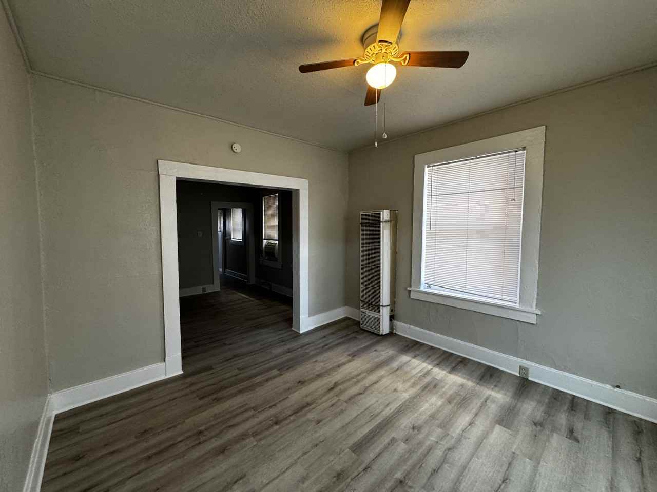 105 Tays St #3 - Photo 2 of 7