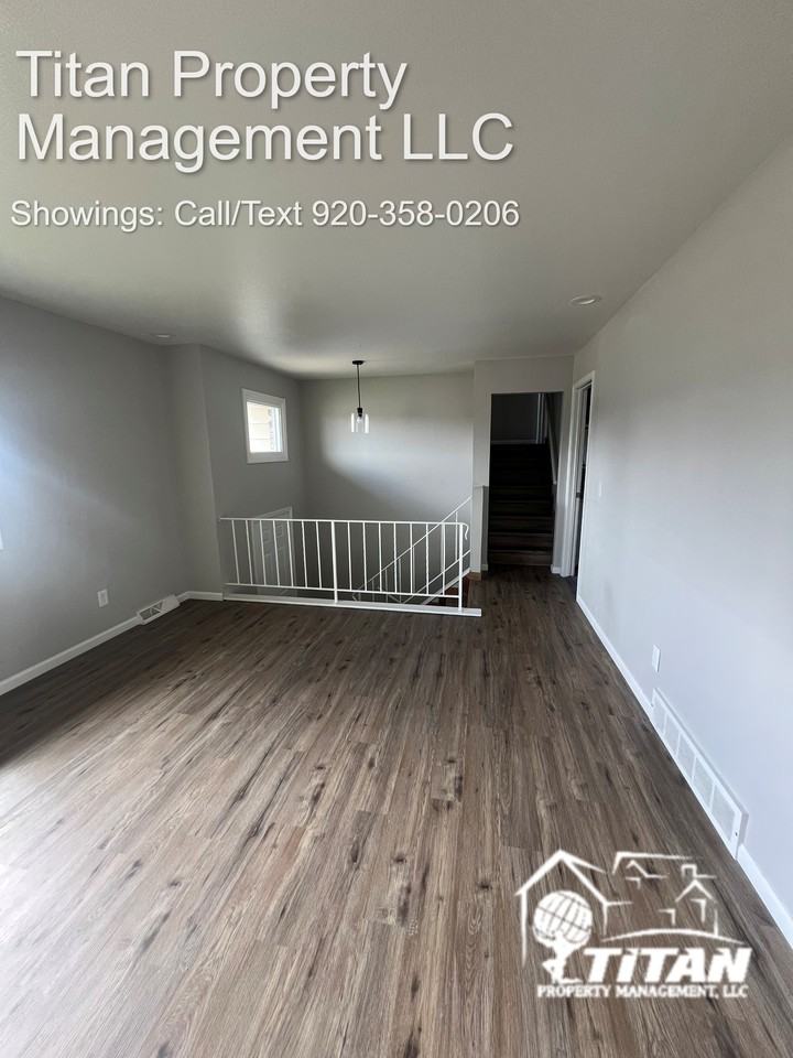 2110 16th St S #1 - Photo 4 of 12