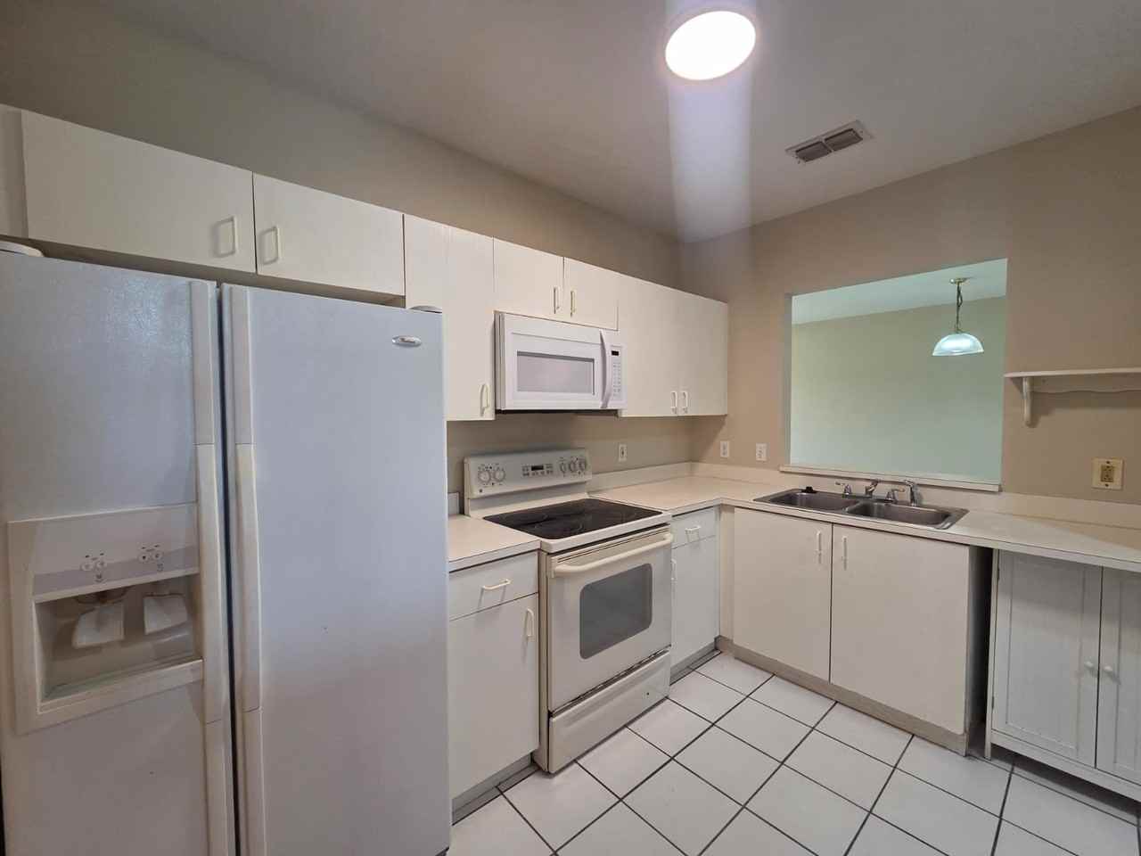 489 Las Cortes Ln #1 - Photo 7 of 20