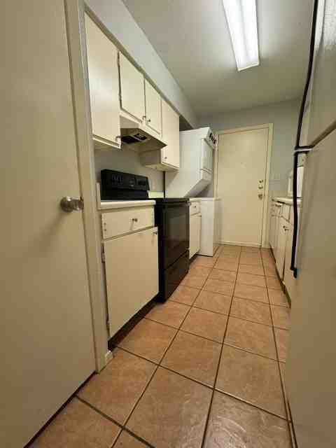 239 Craddock Ave #A - Photo 3 of 12