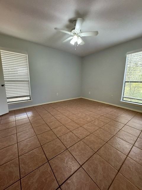239 Craddock Ave #A - Photo 5 of 12