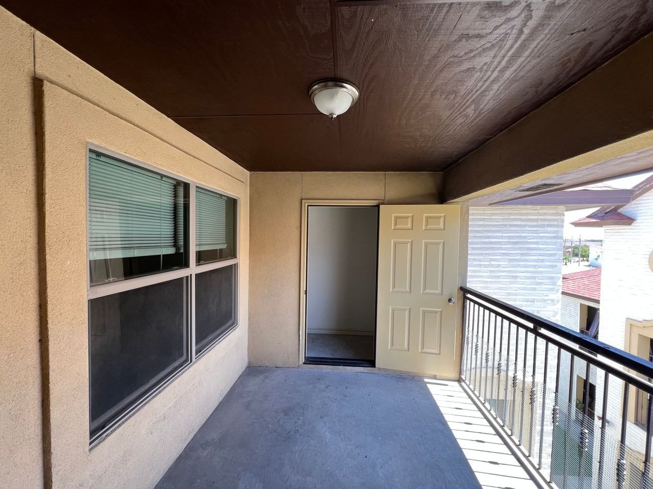 Cantera Real Apartments - Photo 4 of 50