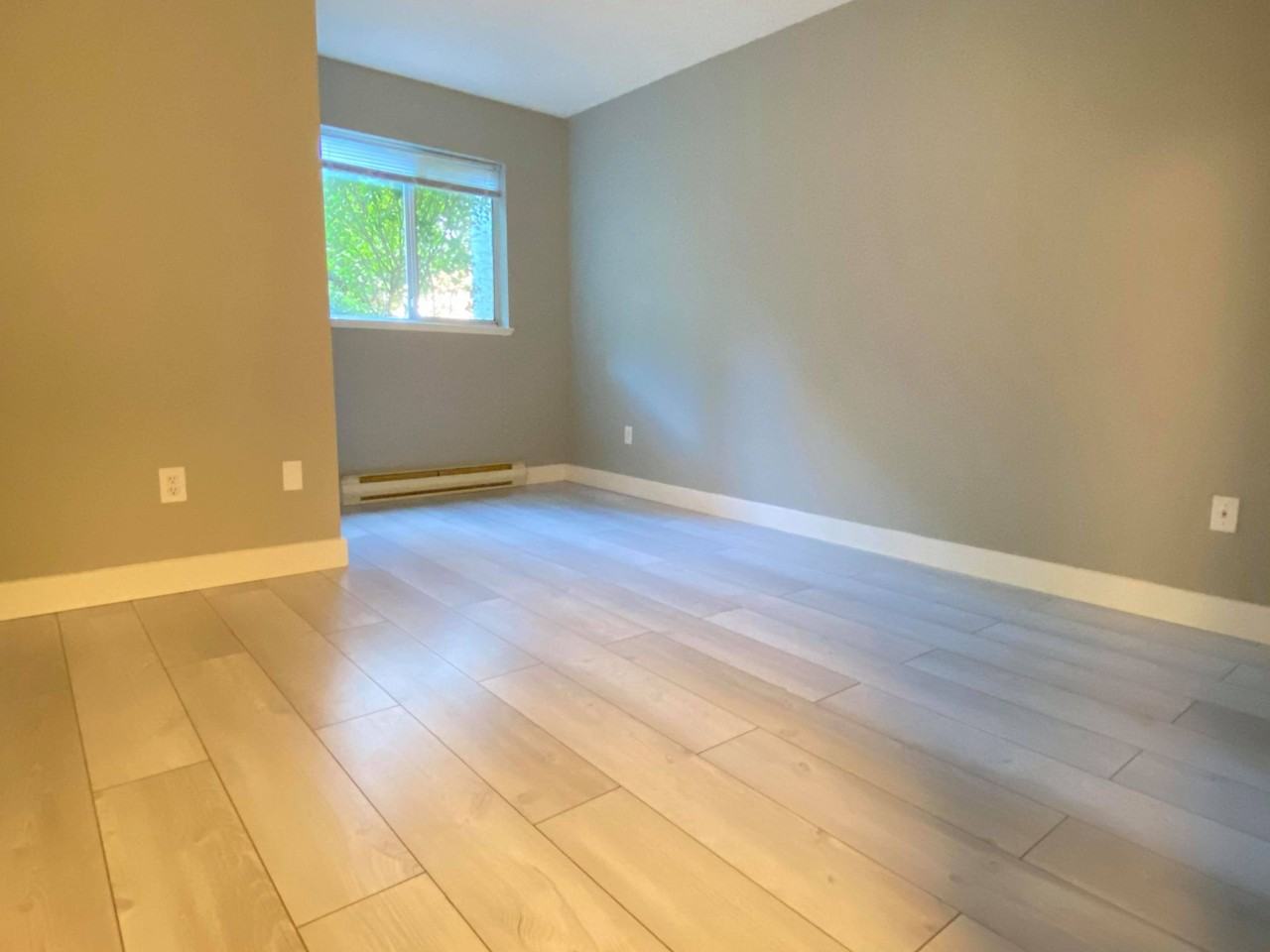 110 Braidwood Manor - 11050 Braidwood Road #1 - Photo 6 of 11
