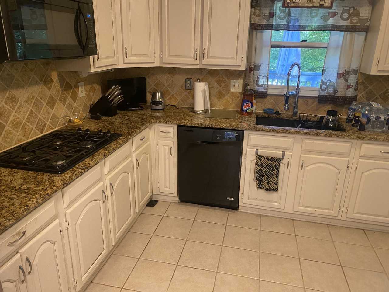 1446 Lilburn Stone Mountain Rd - Photo 3 of 18
