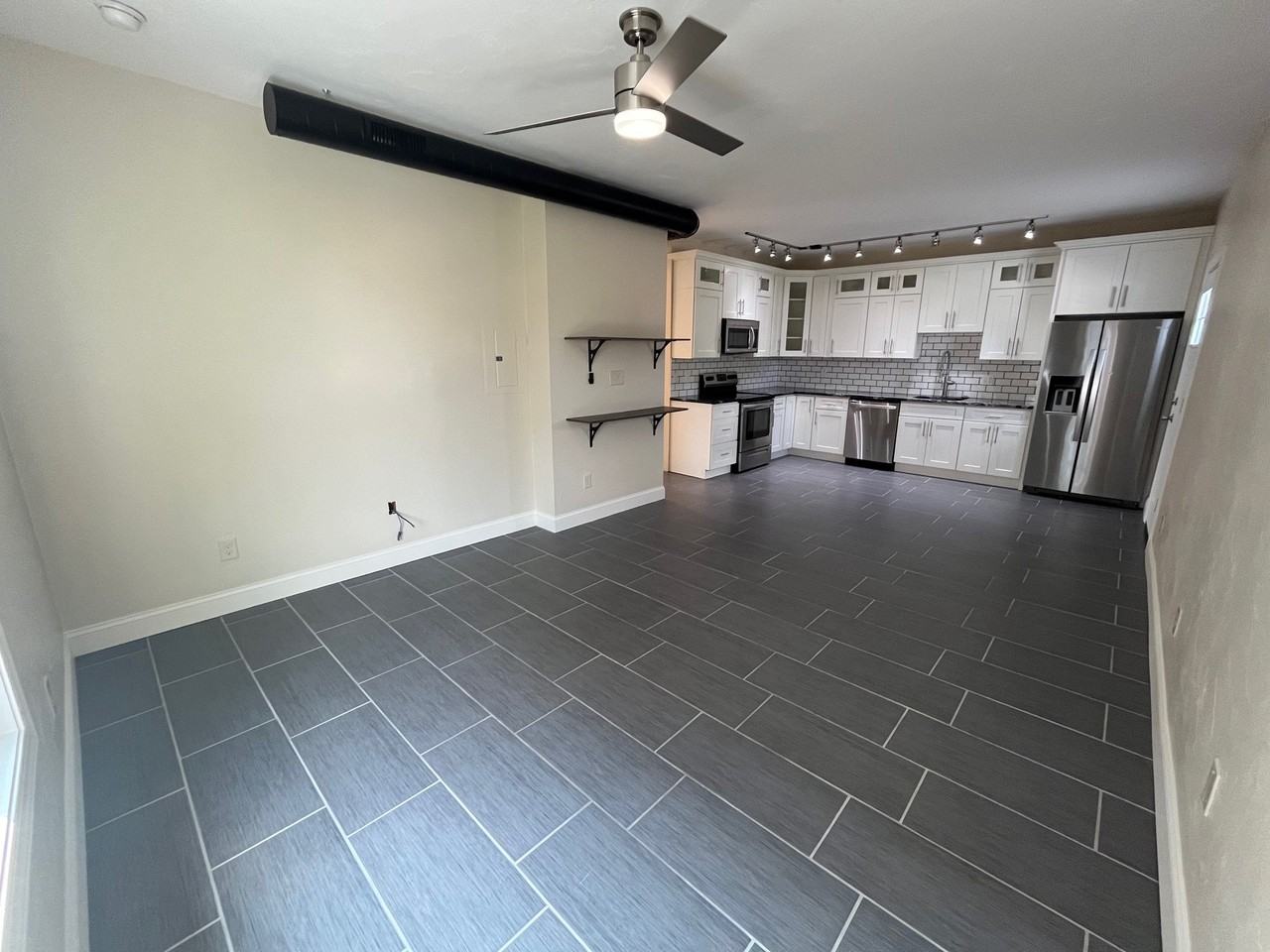 211 Amber St #2 - Photo 3 of 34