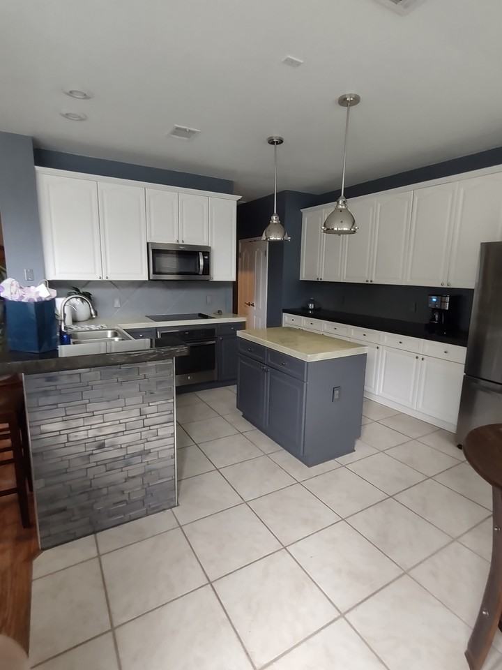 11914 Loomis Dr #1 - Photo 7 of 41