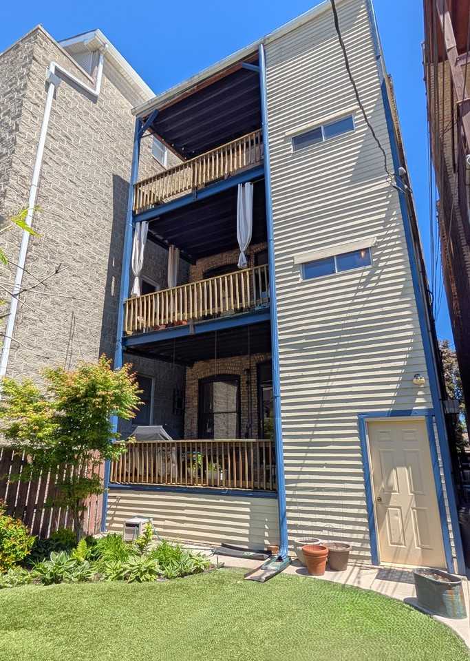 3538 N Reta Ave #3 - Photo 3 of 29
