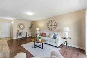 featured image of 315 N 34th St