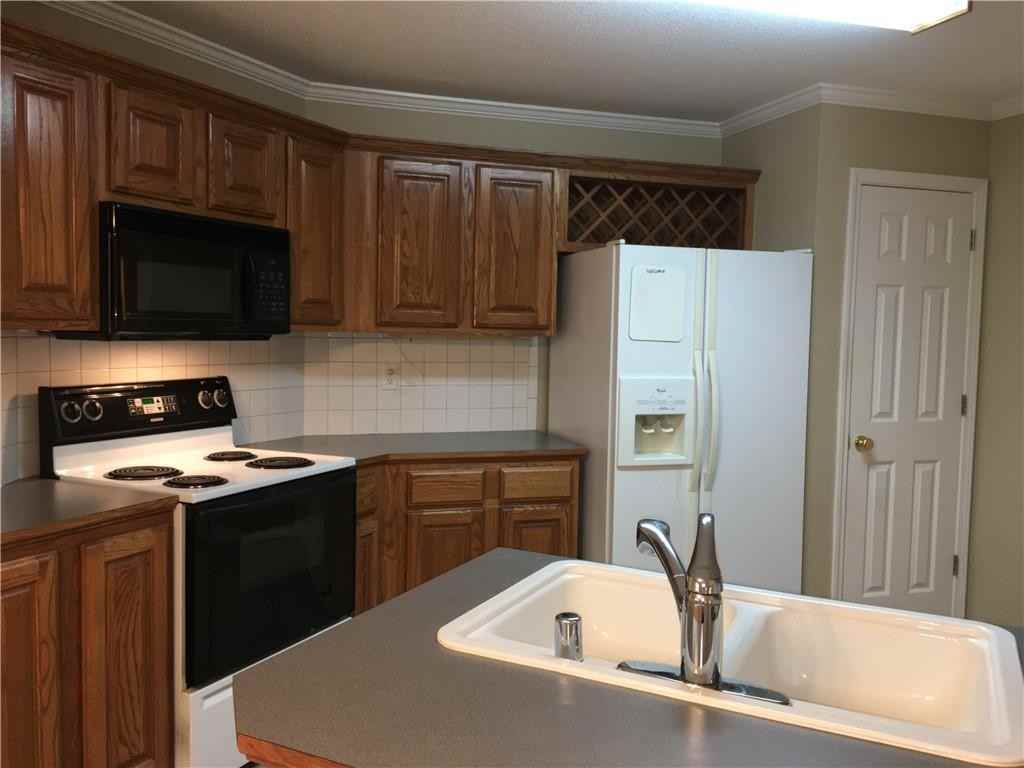 2905 Essex Pl #1 - Photo 6 of 19