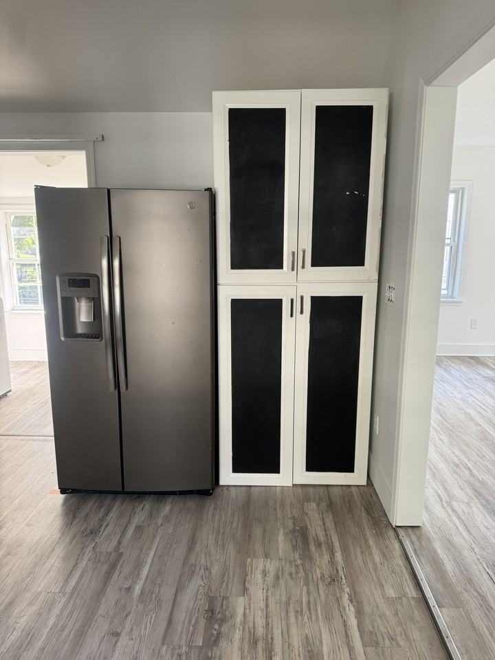 205 E East St #1 - Photo 5 of 12