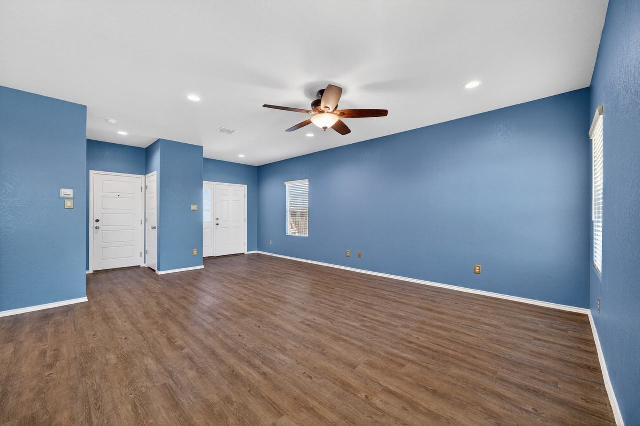 12906 Olson Pt #1 - Photo 5 of 26