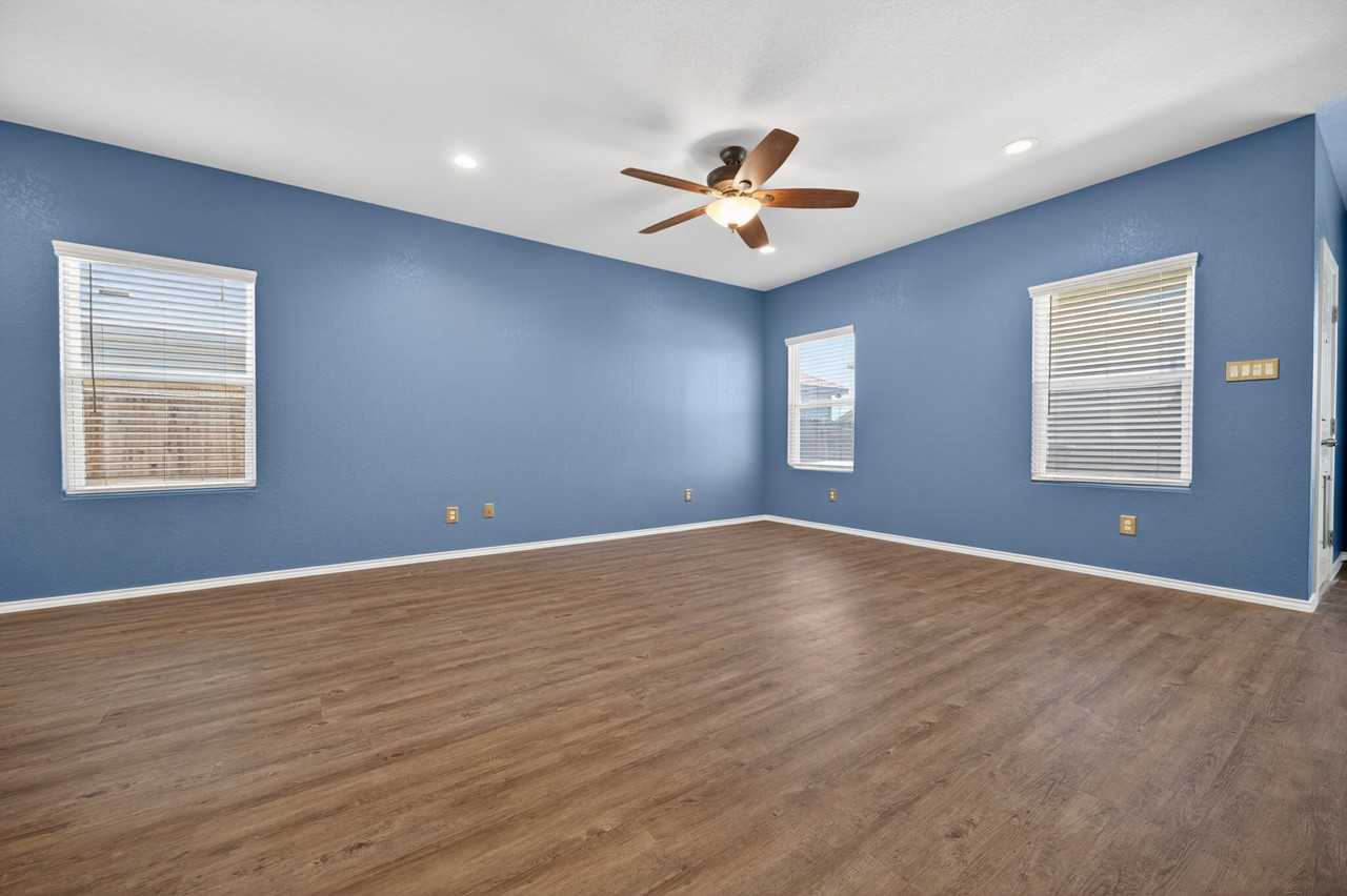12906 Olson Pt #1 - Photo 6 of 26