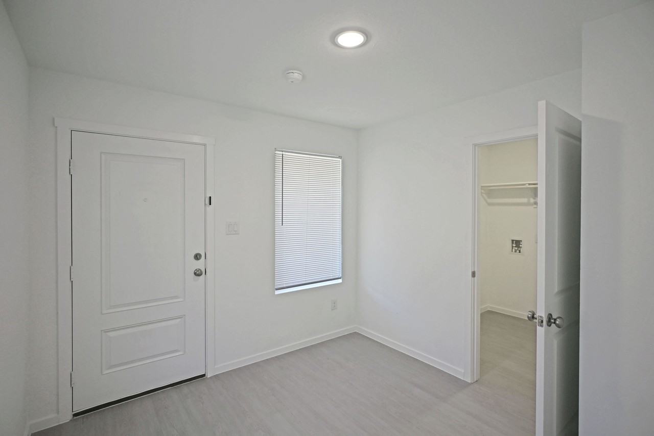 223 Zyra Ave #1 - Photo 3 of 48