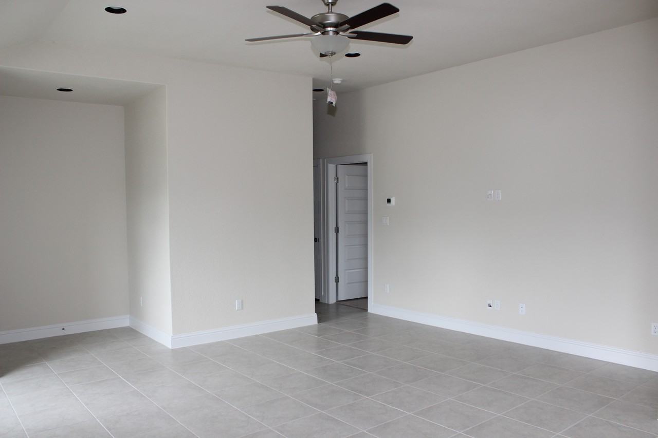 108 White Dunes Dr #1 - Photo 3 of 11
