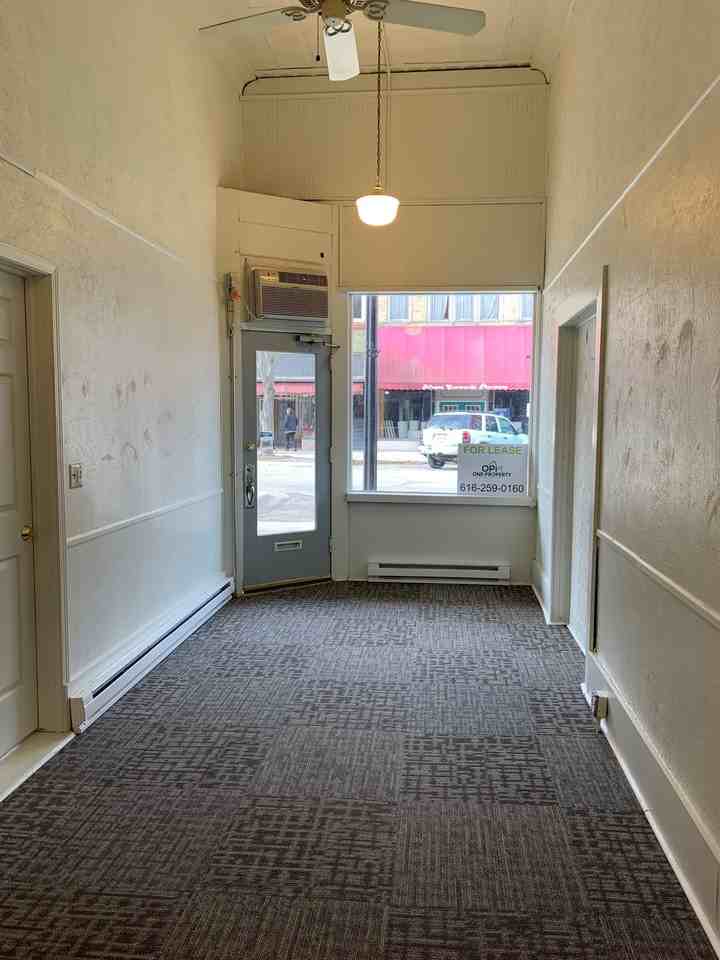 114 Locust St - 114 A,B #114AB - Photo 5 of 8