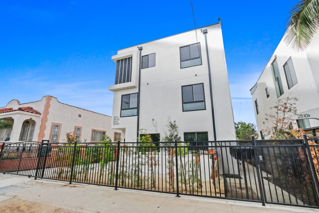 2512 Pennsylvania Ave #2512