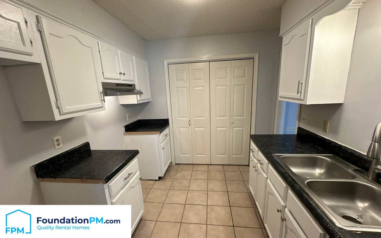 3892 Oak Branch Cir W #1 - Photo 3 of 25