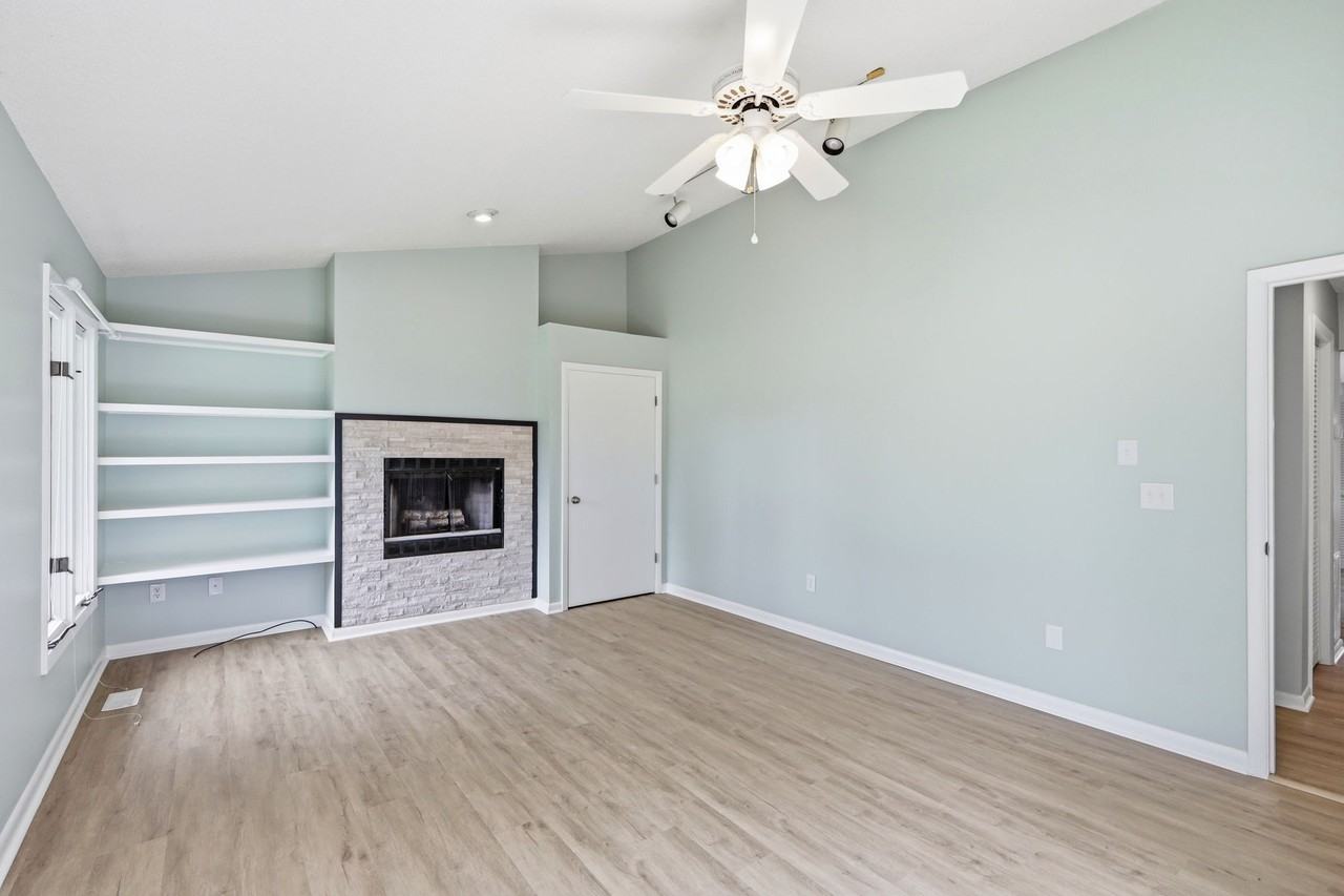 304 Lord Granville Dr #1 - Photo 6 of 22
