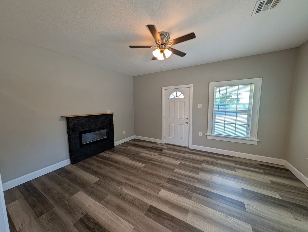 1202 N Boston Ave #1 - Photo 2 of 10