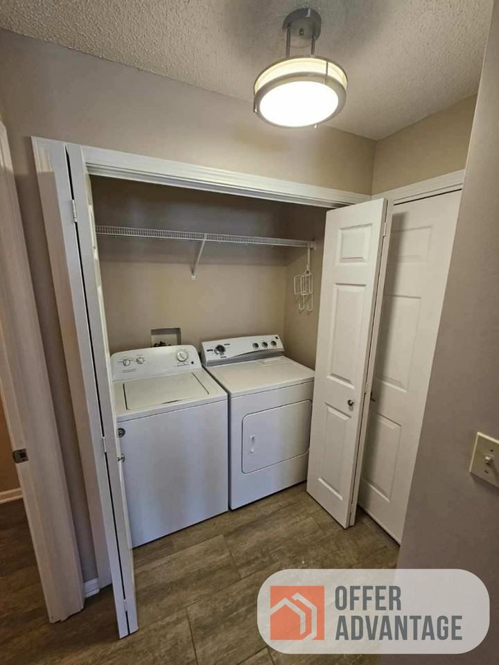 499 Burroughs Dr #5 - Photo 5 of 6