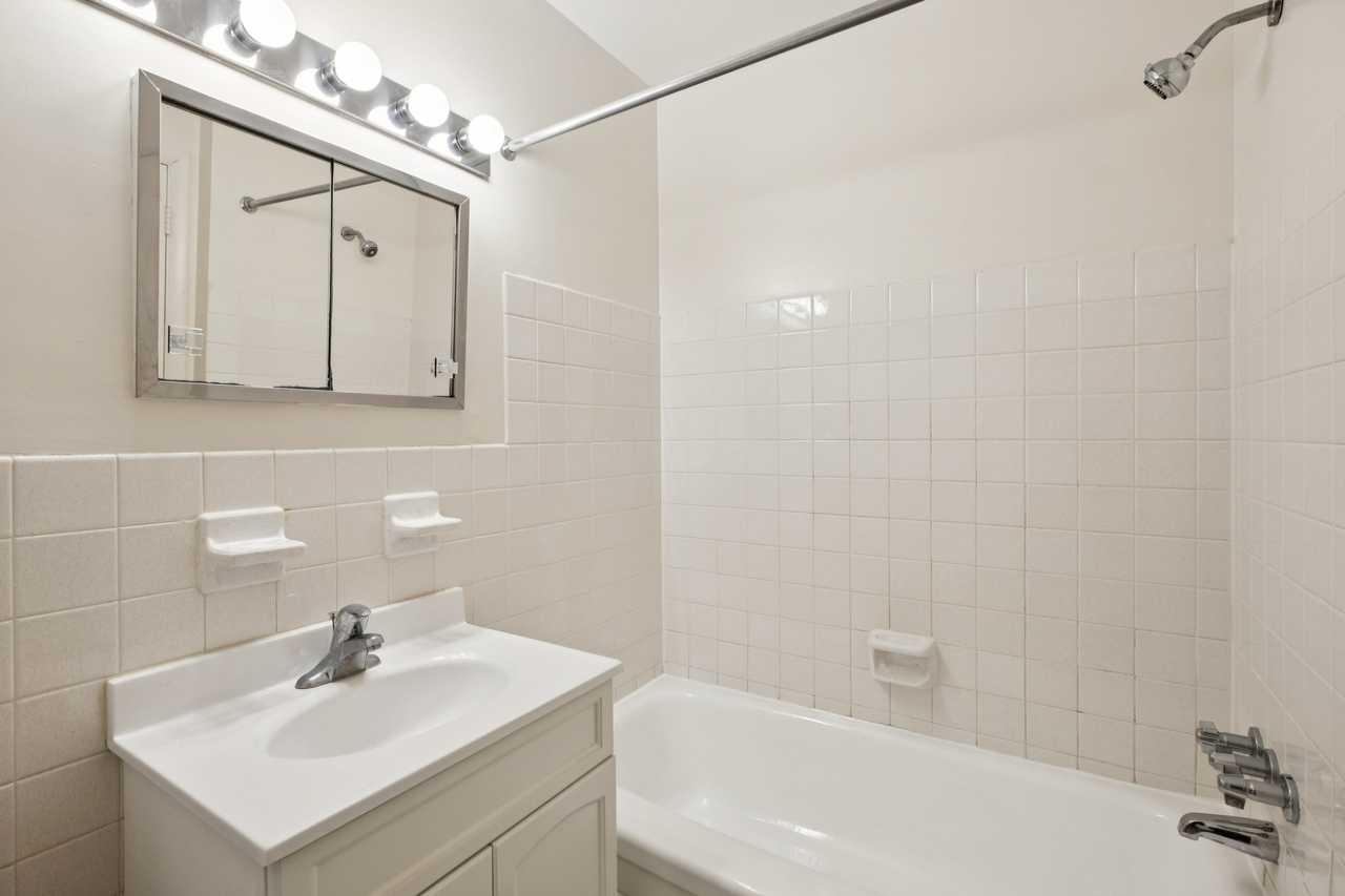170 Lakeside - Photo 5 of 22