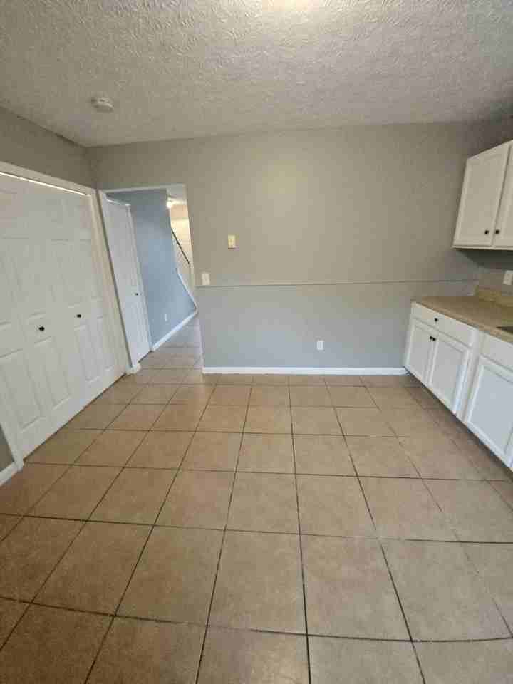 619 Root Rd #619 - Photo 2 of 35