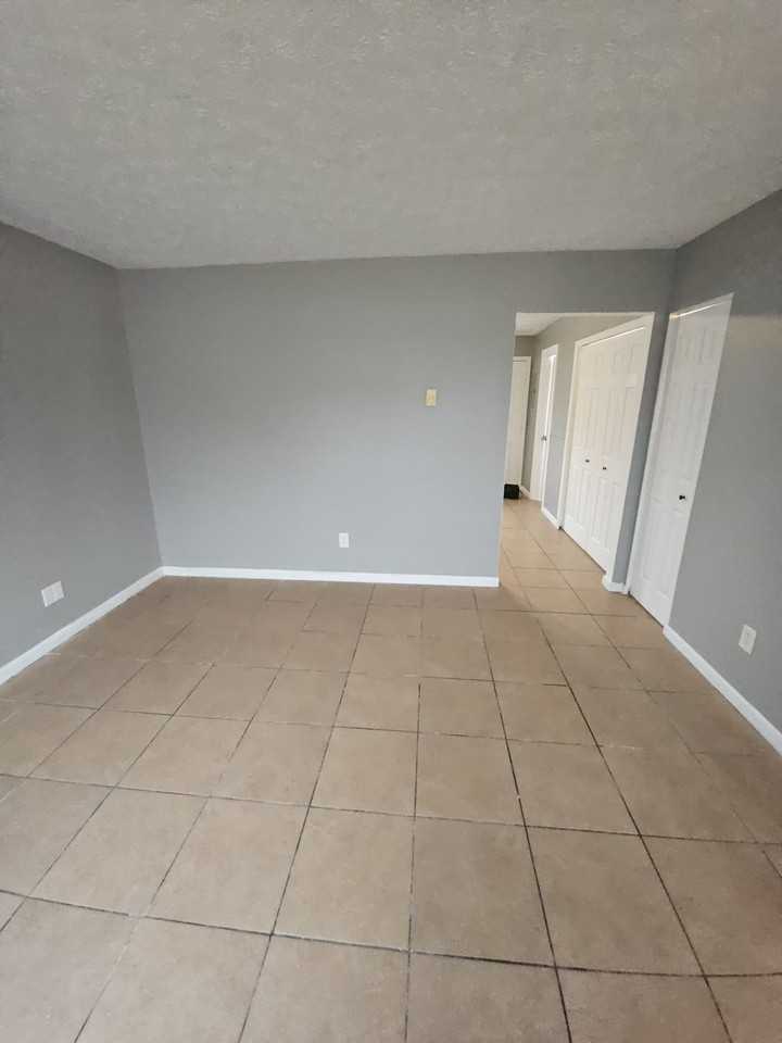 619 Root Rd #619 - Photo 4 of 35