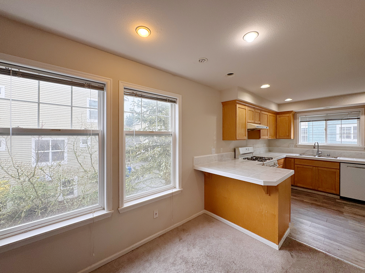 12531 27th Ave Ne