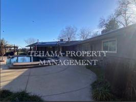 featured image of 14807 Hilltop Dr