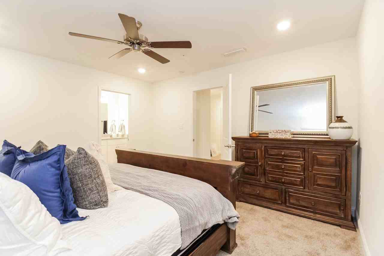 114 Cabot Ln #114 - Photo 6 of 17