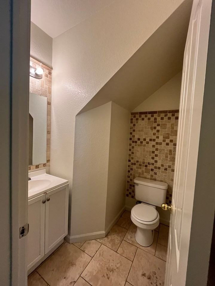 2821 Babson Dr - Photo 6 of 23