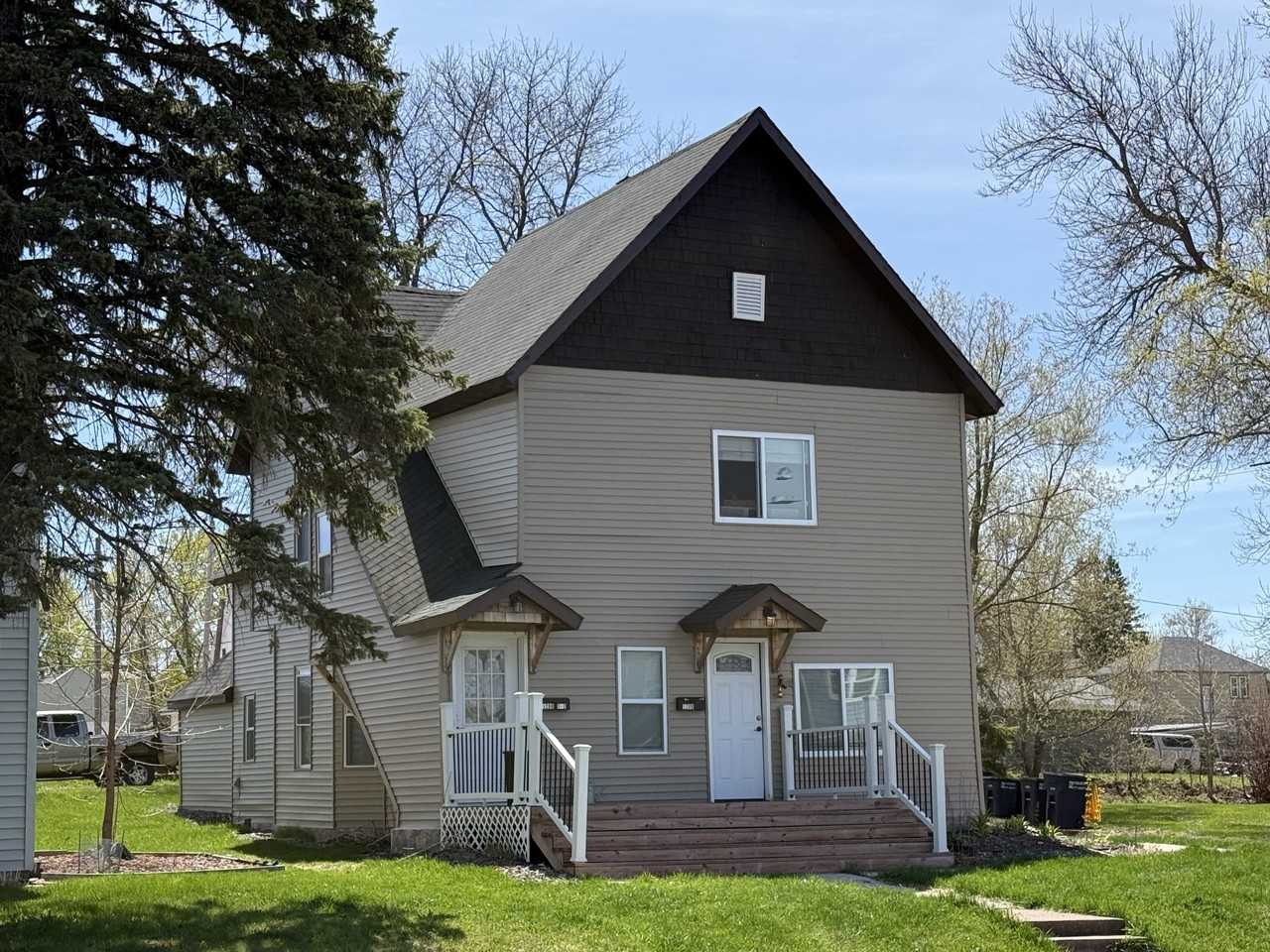 1208 Main St W #1 - Photo 2 of 34