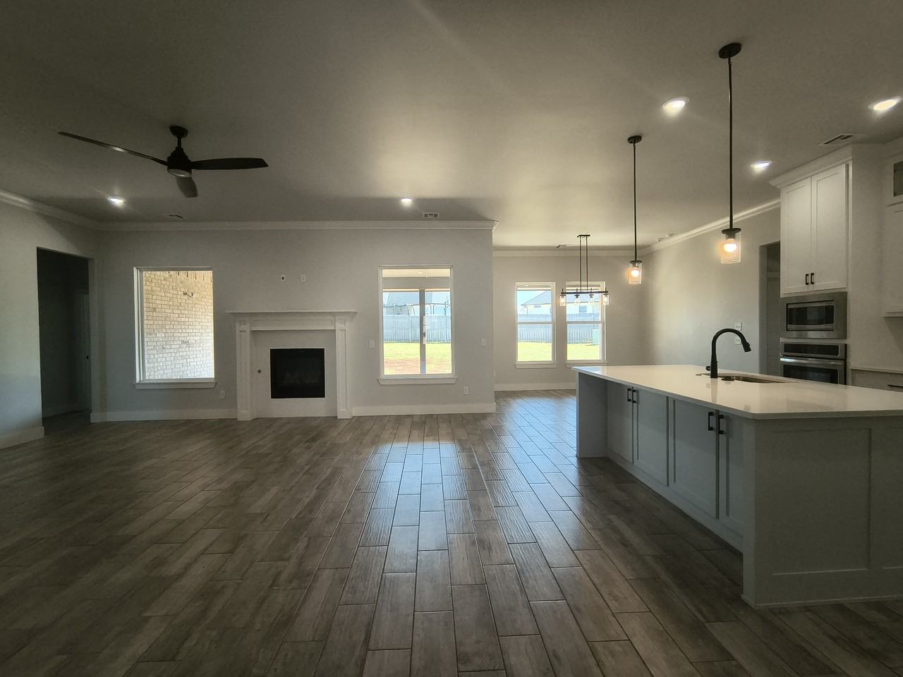 9212 Nw 147th Ter #1 - Photo 5 of 42