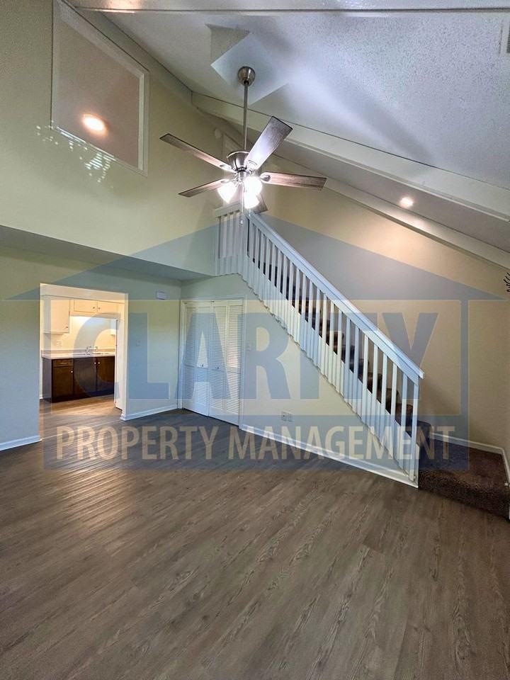 1922 Ohio Ave Nw - Photo 6 of 18