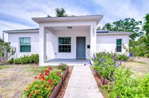 featured image of 1051 44th St S #1