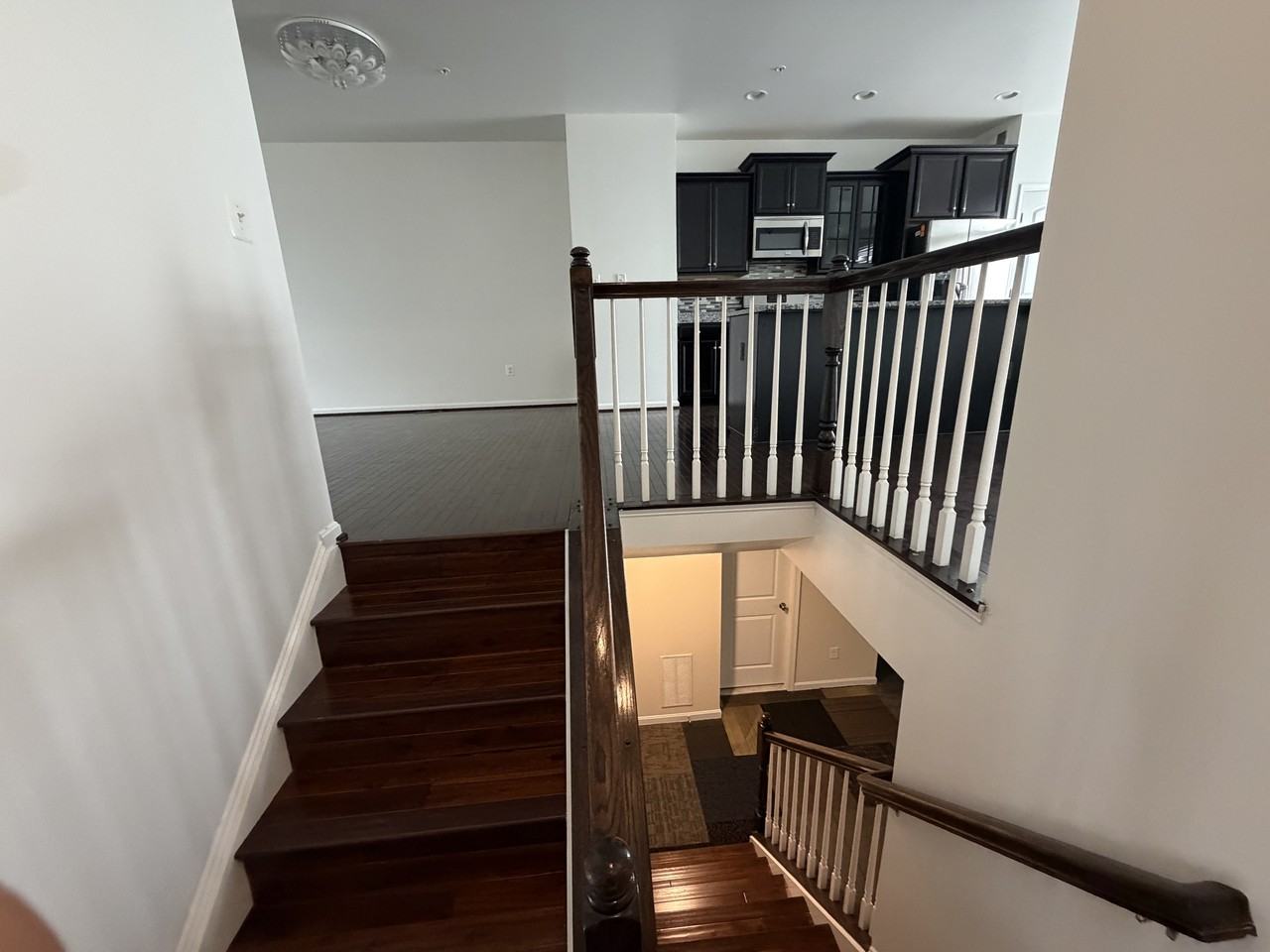 6517 Newton Dr #1 - Photo 7 of 21
