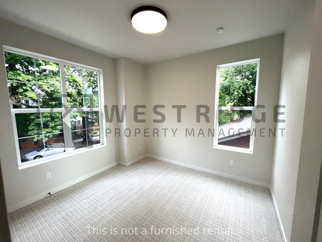 6125 Se 45th Ave #6125 - Photo 7 of 16