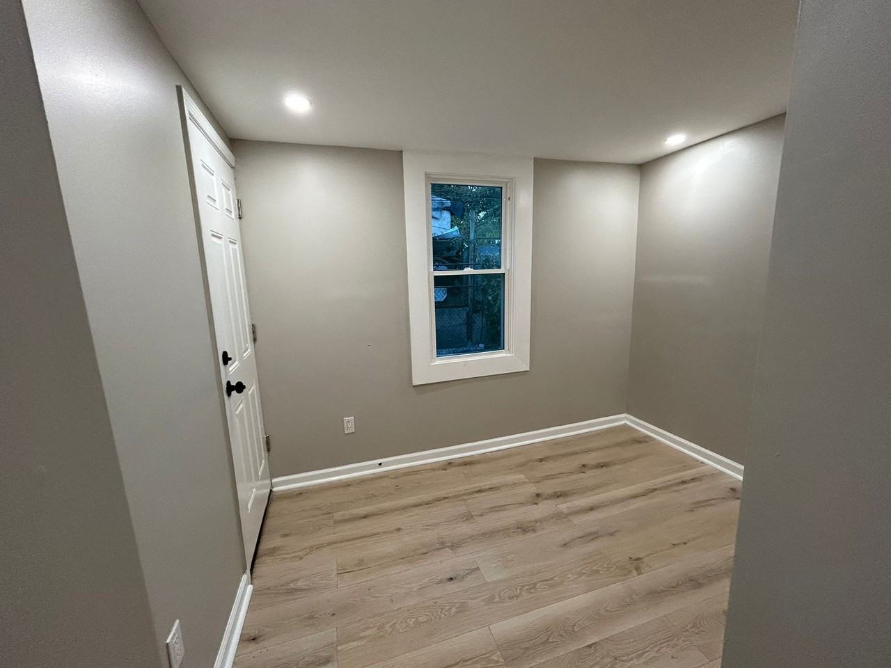 245 W Ontario St #1 - Photo 7 of 13