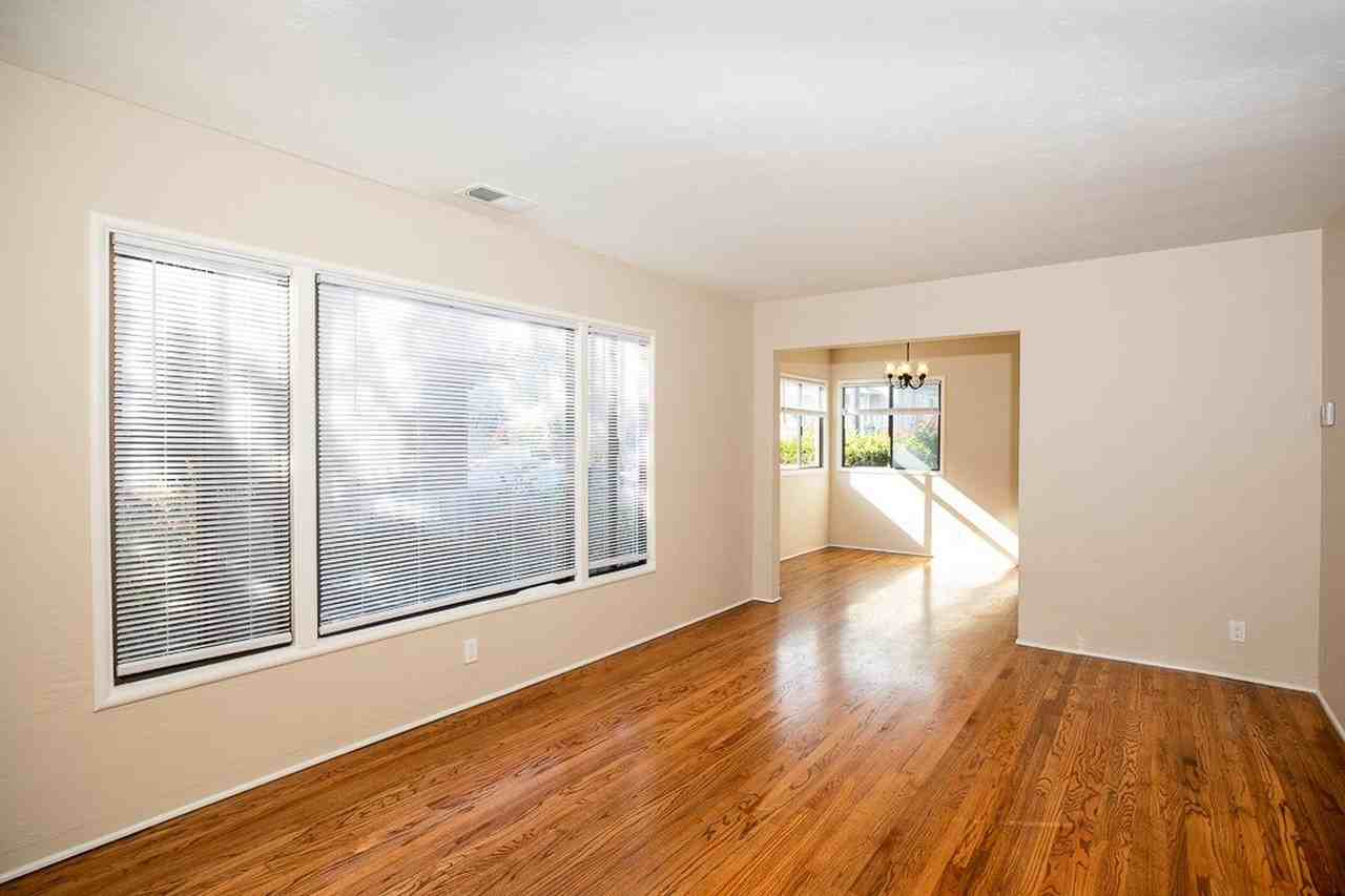 1732 Lexington Ave - Photo 2 of 18