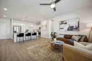 2950 N Recker Rd - Photo 1 of 1
