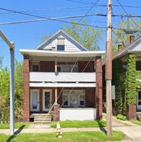 featured image of 1424 W 8th St #2