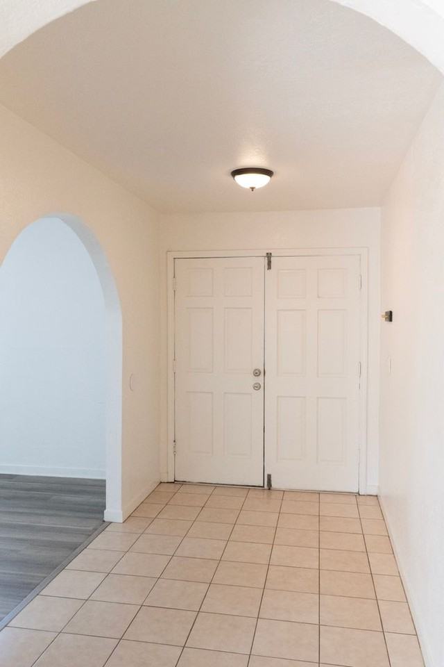 2516 S Fruit Ave - Photo 3 of 17