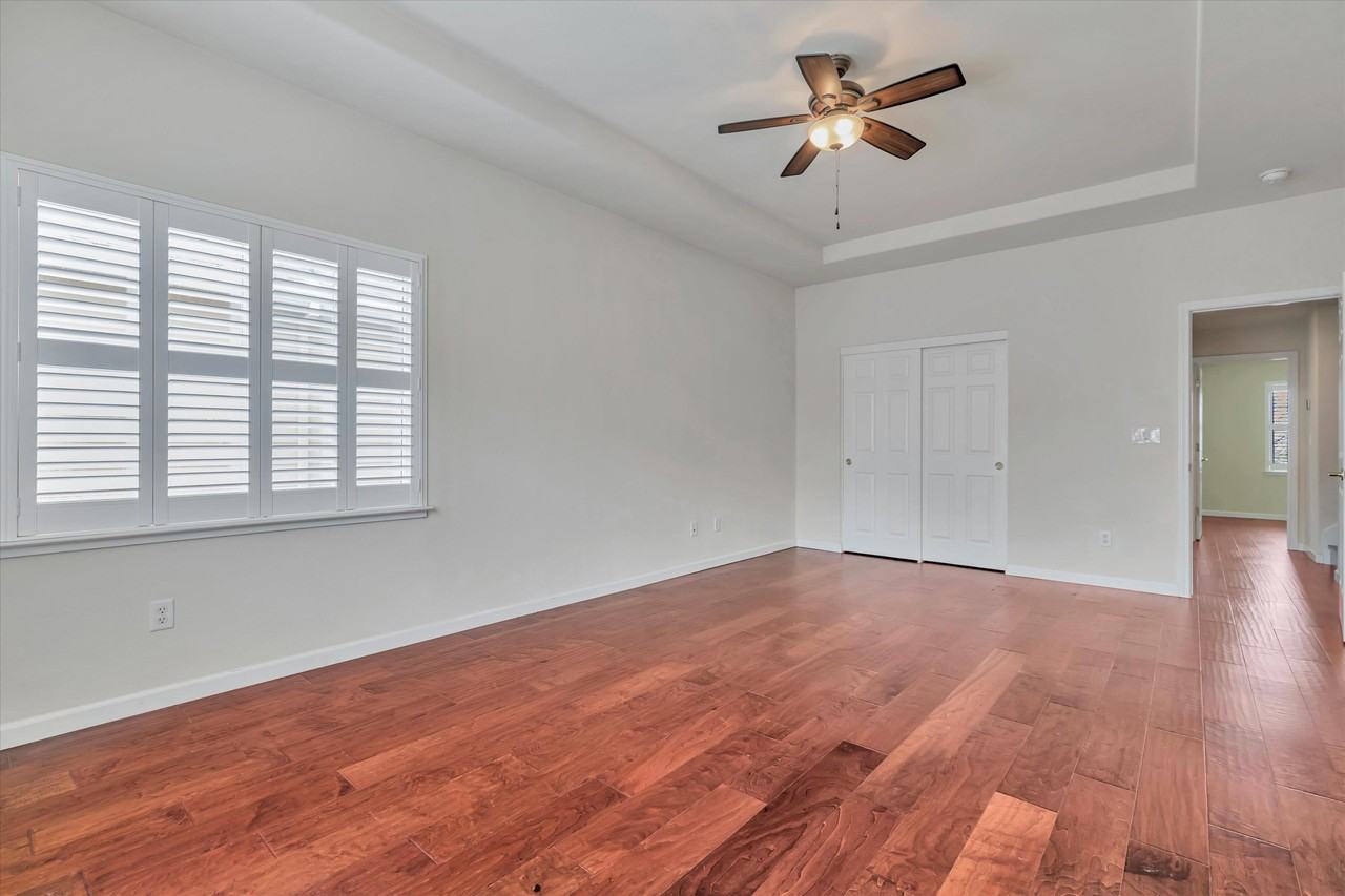 5175 Trinity Park Dr #1 - Photo 7 of 48