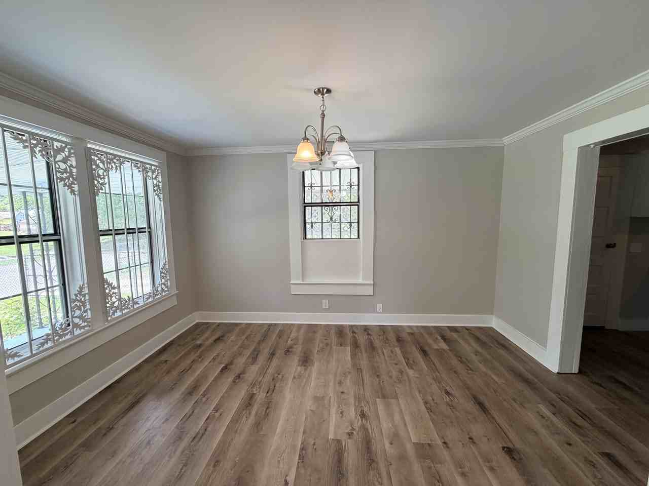 416 W Washington St #1 - Photo 5 of 15