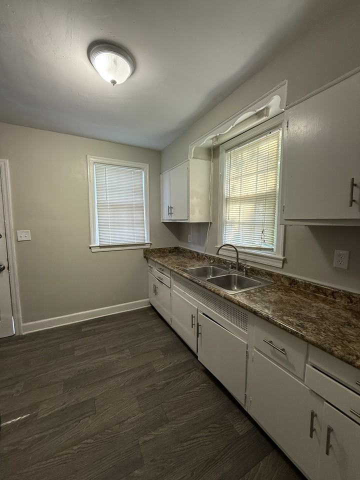 1604 44th Street Ensley #1 - Photo 6 of 6
