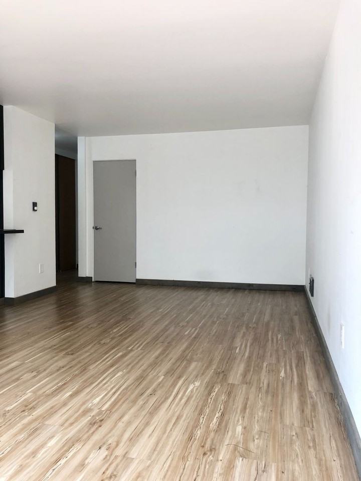 Bayview Apartments - Photo 6 of 32